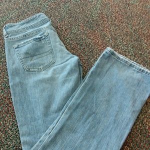 AE Artist jeans